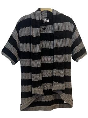 Roxy Women’s Open Front, Short Sleeved Cardigan Sweater, Black Gray, XL
